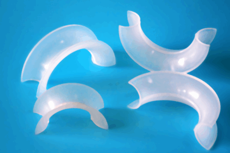 Plastic rectangular saddle ring TDS